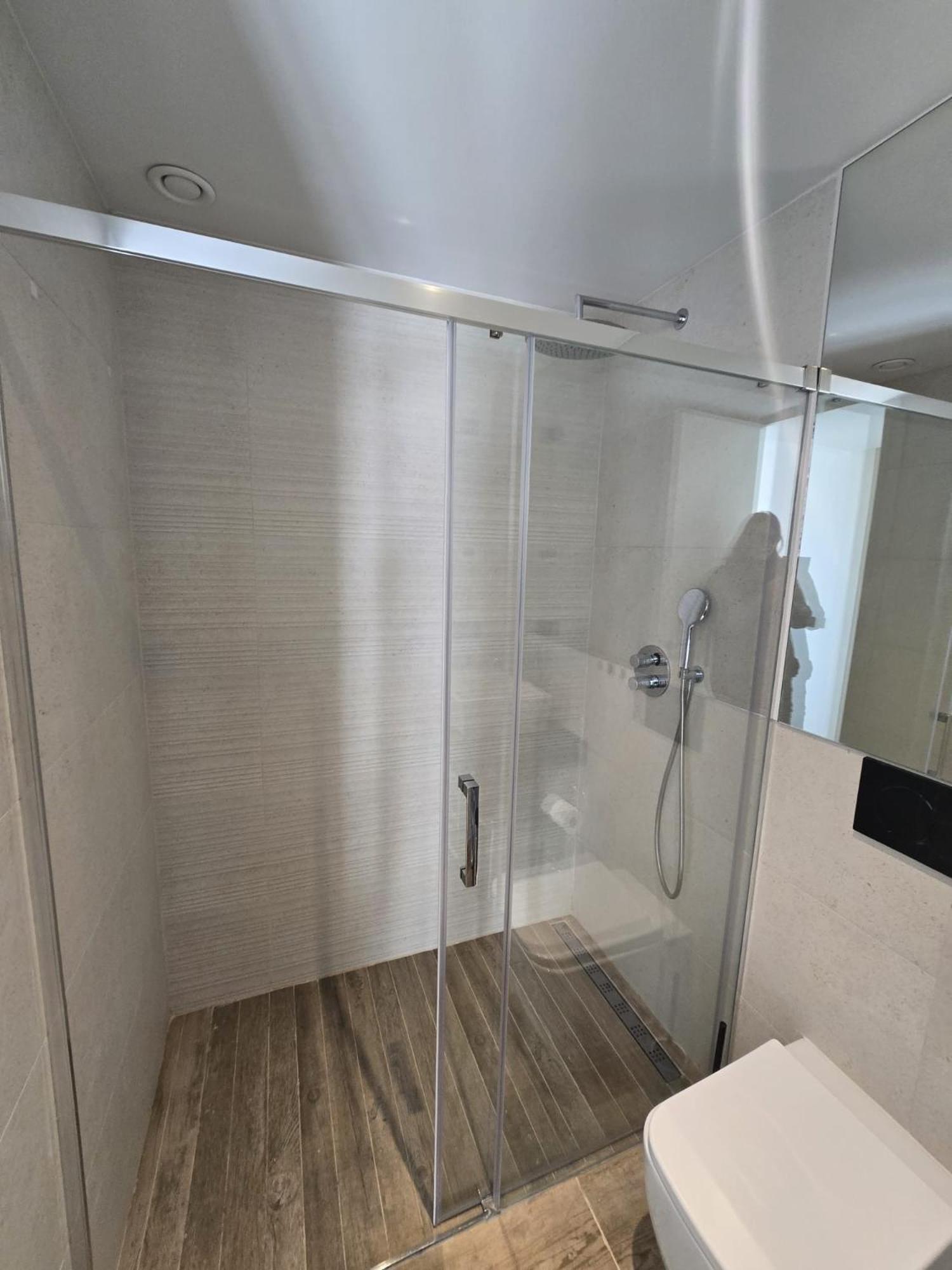 Nice 2 Bedroom Bali Apartment With Sea Views Torrevieja Ngoại thất bức ảnh