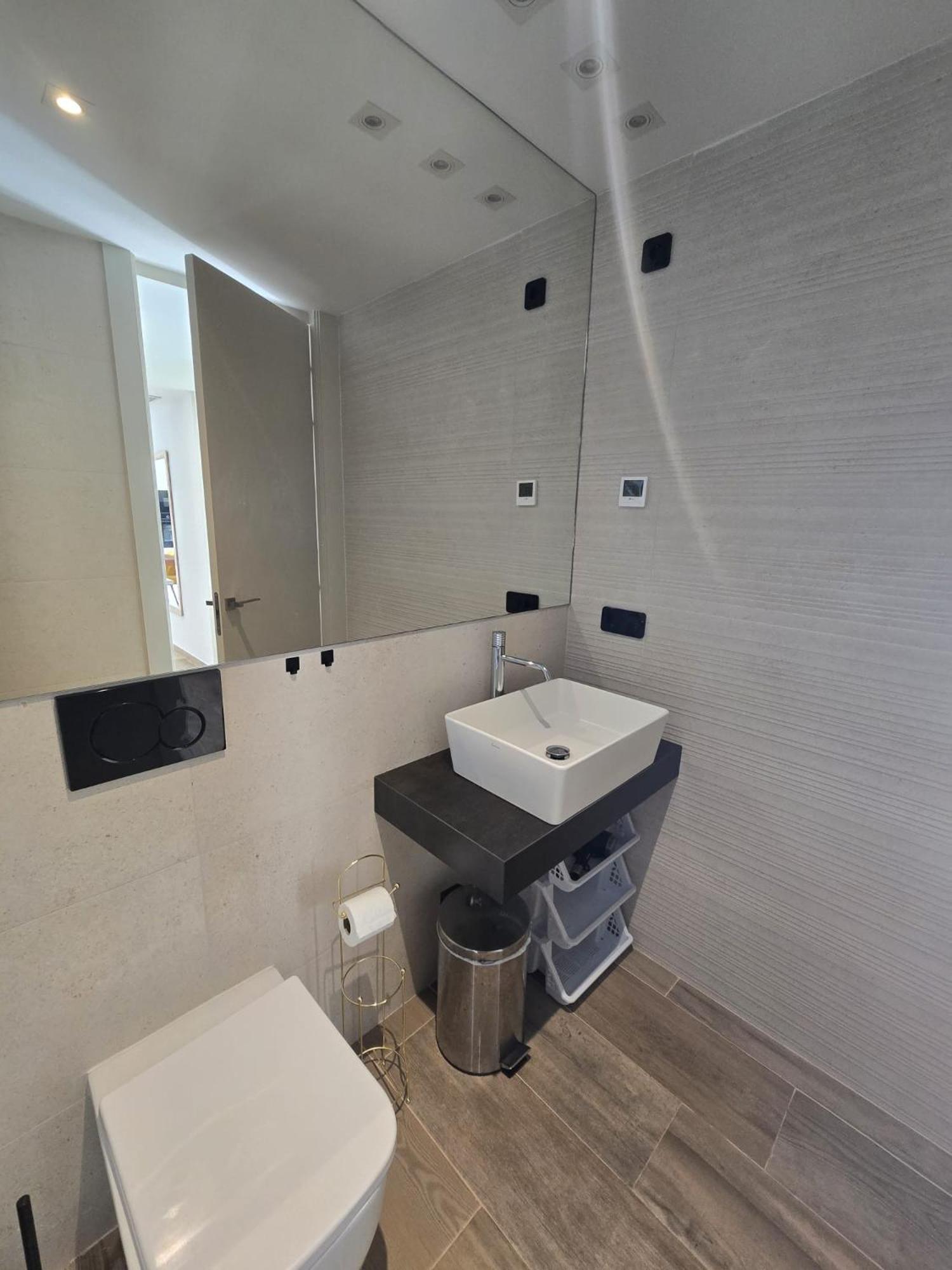 Nice 2 Bedroom Bali Apartment With Sea Views Torrevieja Ngoại thất bức ảnh